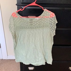 Green lace detail tee